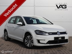 Volkswagen e-Golf - SOH 87% ACC Camera Lane LED Stoelverwarming Keyless