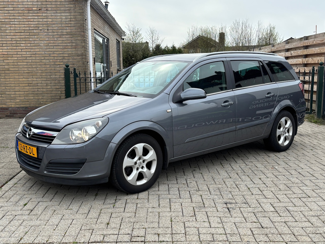 Opel Astra Wagon - 1.6 Elegance | zeer nette auto | boekjes aanwezig | trekhaak | cruise | nieuwe apk - AutoWereld.nl