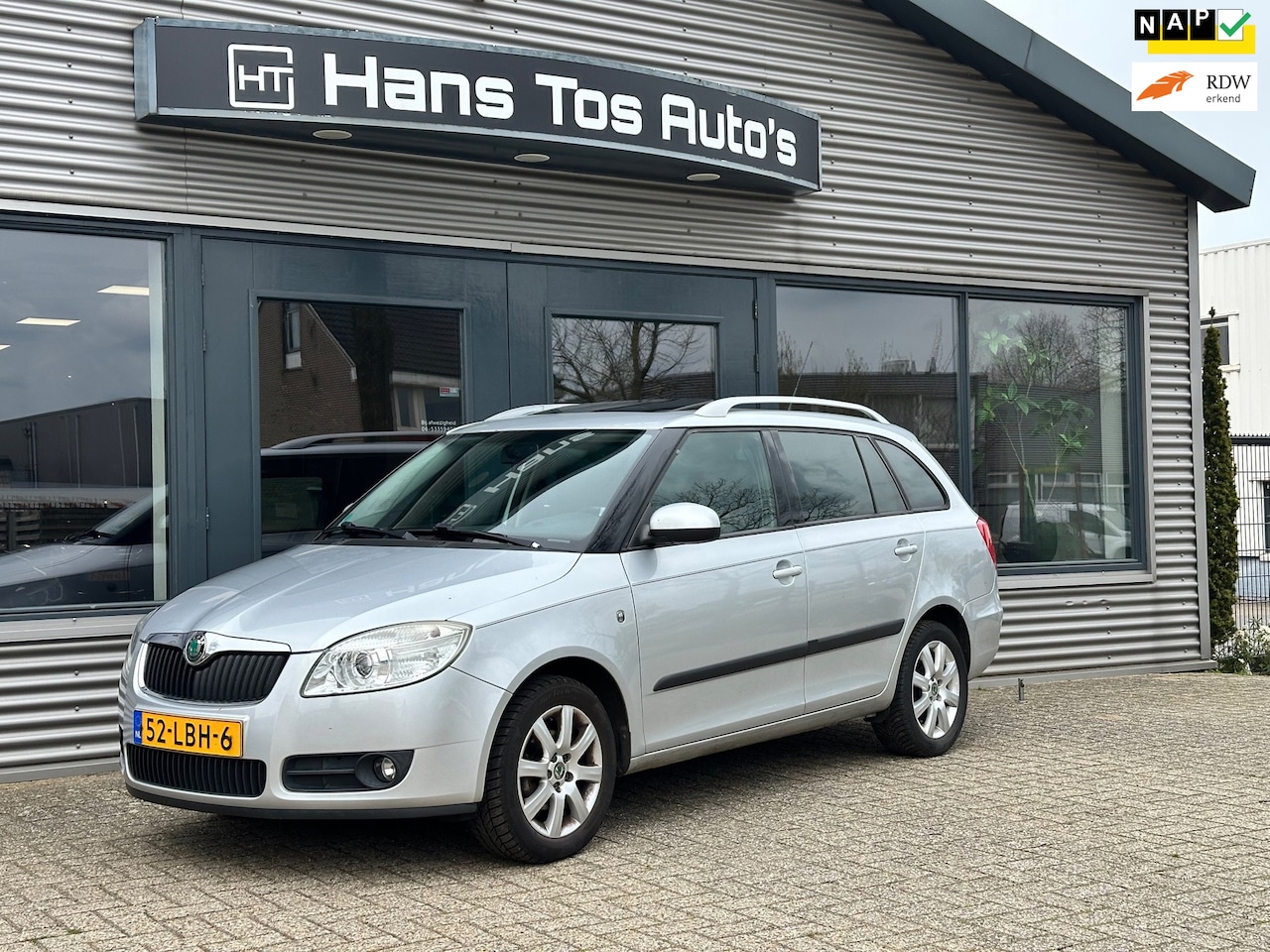 Skoda Fabia Combi - 1.2-12V Sprint Schuifdak / Clima /PDC /Cruise / NAP - AutoWereld.nl