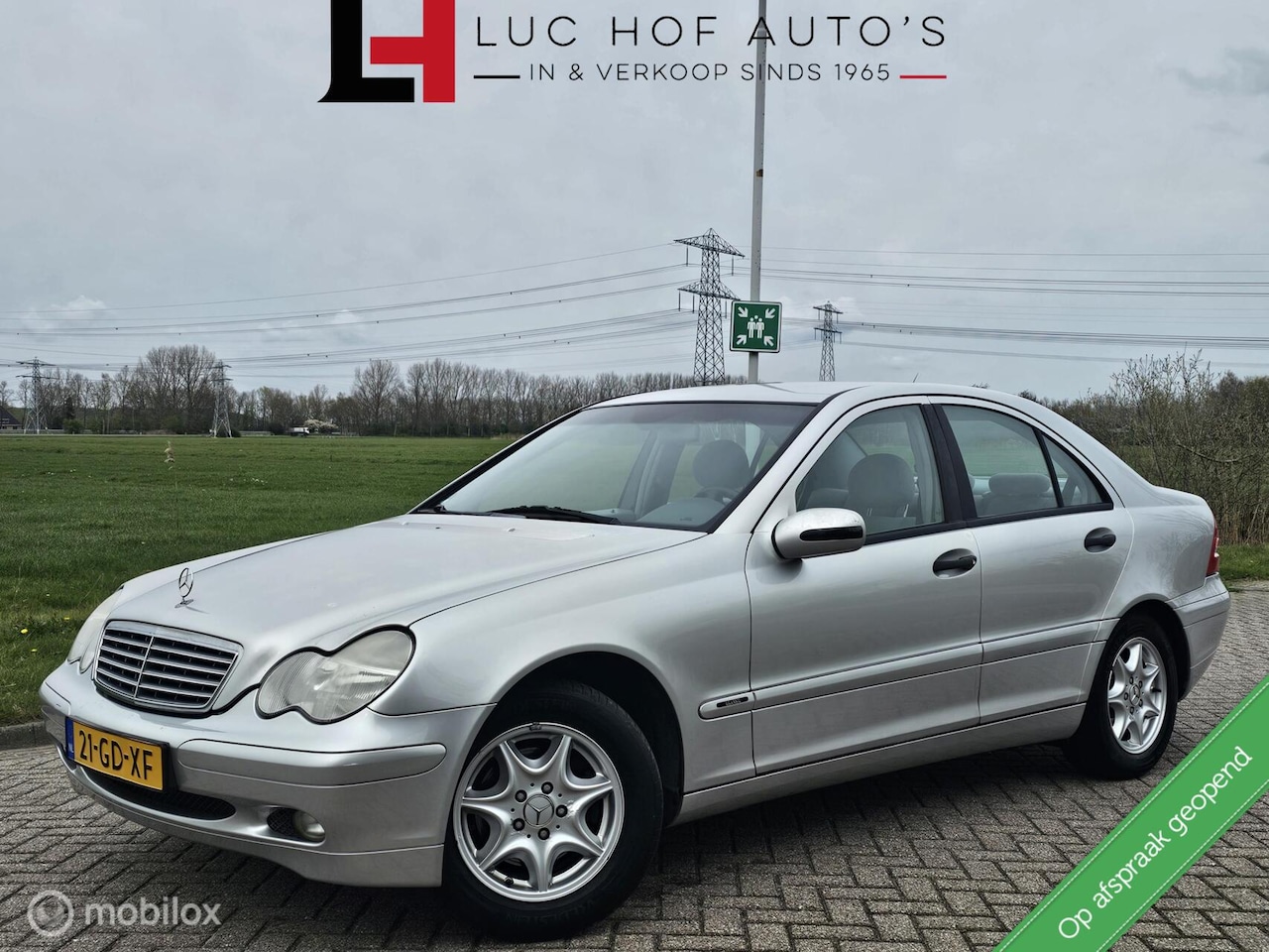 Mercedes-Benz C-klasse - 200 K. Classic APK 01-2027 - AutoWereld.nl