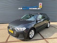 Audi A1 Sportback - 25 TFSI Pro Line AUTOMAAT/ PARKEERSENSOREN
