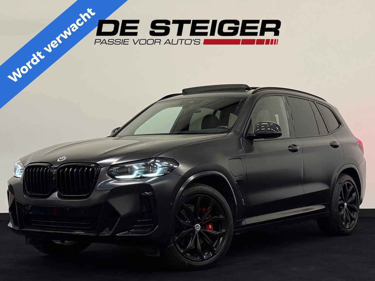 BMW X3 - XDrive30e High Executive M Sport Leder Pano Headup Trekhaak 292 Pk - AutoWereld.nl