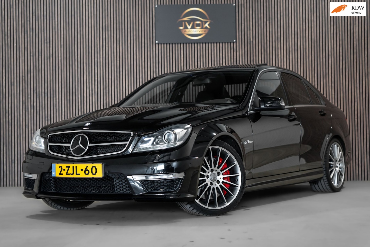 Mercedes-Benz C-klasse - AMG 63 Performance Package 487PK Carbon - AutoWereld.nl