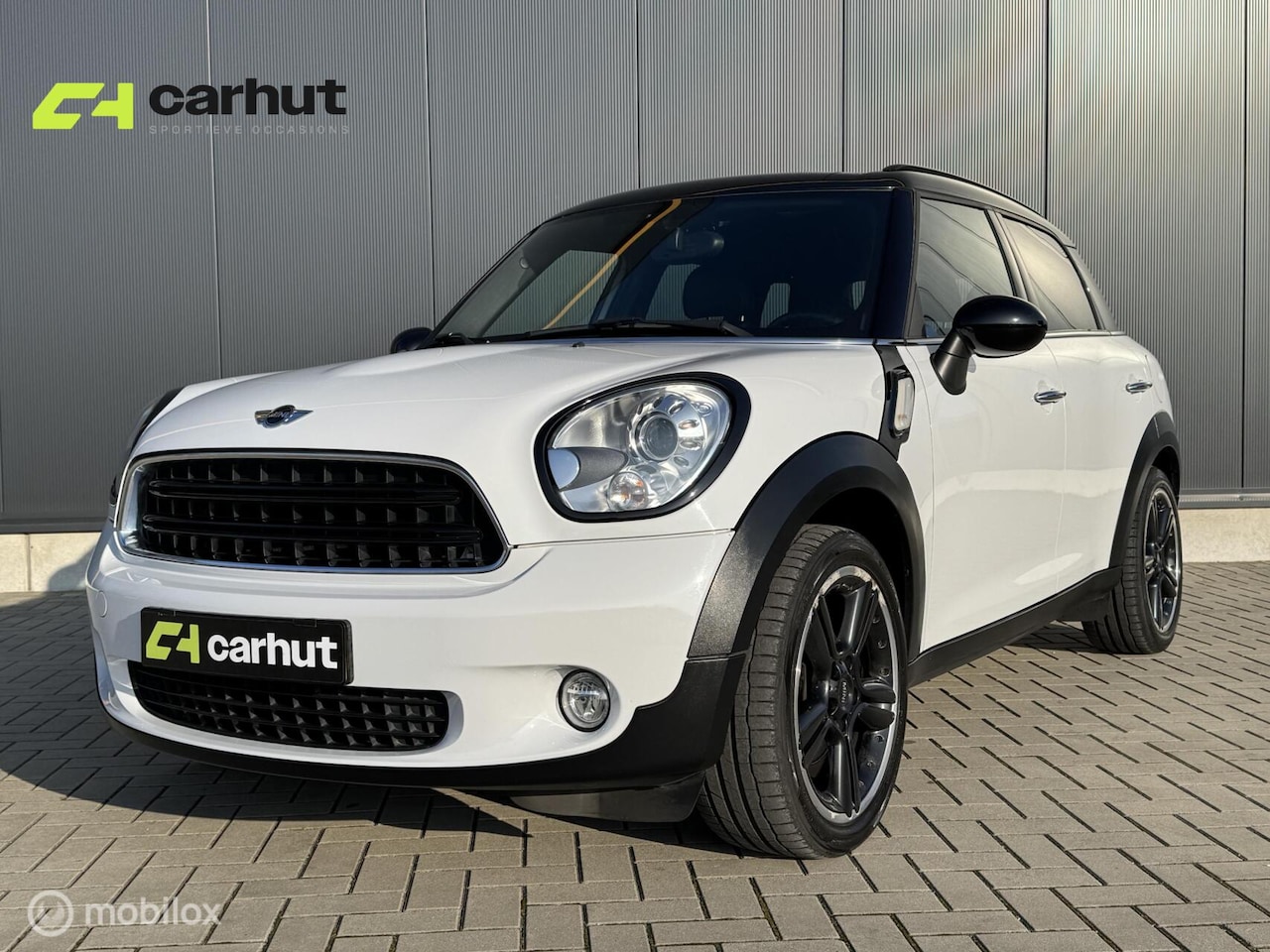 MINI Countryman - 1.6 Pepper|Leder|Cruise|NAP|Boekjes|Trekhaak - AutoWereld.nl