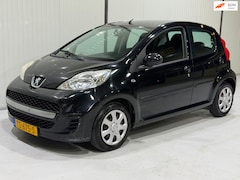 Peugeot 107 - 1.0-12V XR APK - LEES TEKST