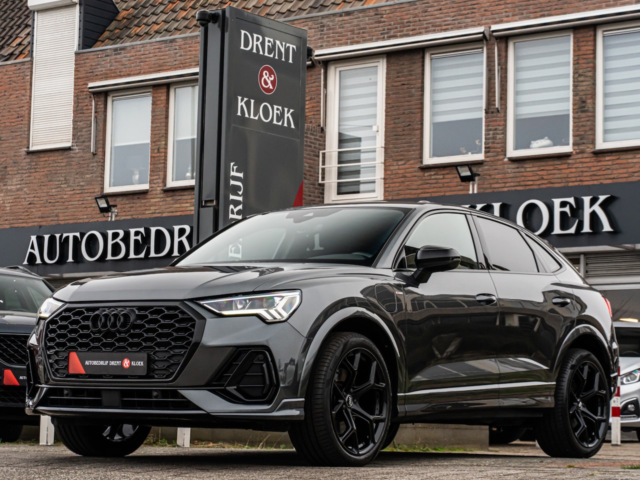 Audi Q3 Sportback - 45 TFSI e S Edition  20 INCH BLACK OPTIC FULL LED VIRTUAL DASH STOELVERW - AutoWereld.nl