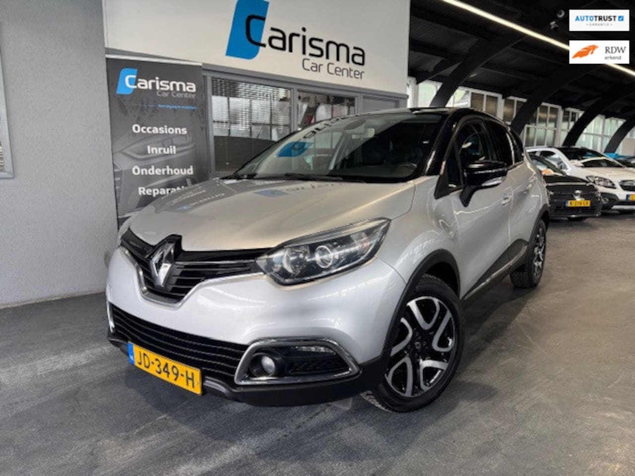 Renault Captur - 1.2 TCe Dynamique Aut.|Navi|Cruise|Trekhaak - AutoWereld.nl