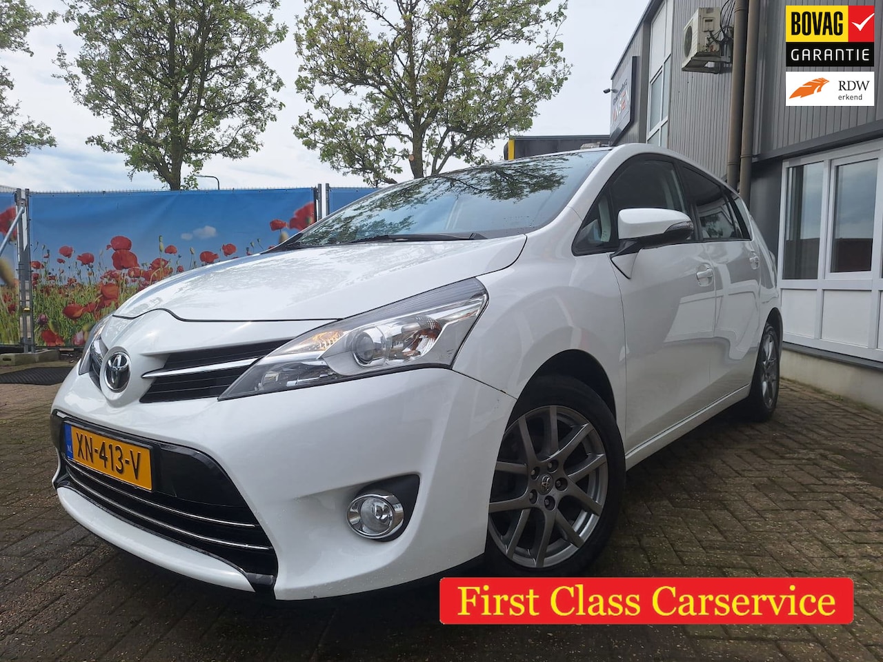 Toyota Verso - 1.6 VVT-i Business | Panoramadak | LM | Trekhaak - AutoWereld.nl
