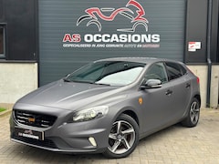 Volvo V40 - 2.0 D2 R-Design - Matt Grijs - Euro 6 - Airco