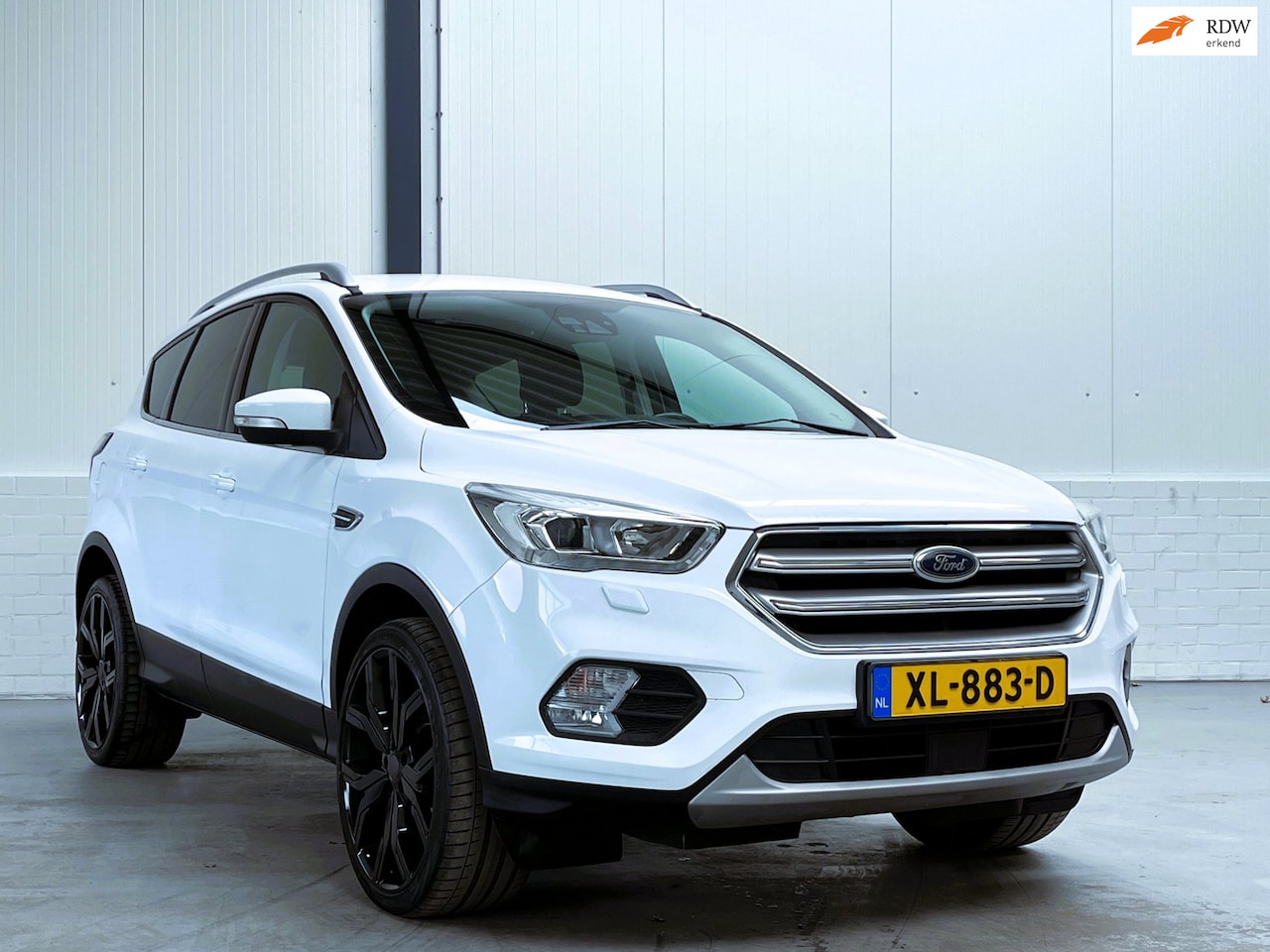 Ford Kuga - 1.5 EcoBoost Ultimate|Trekhaak - AutoWereld.nl