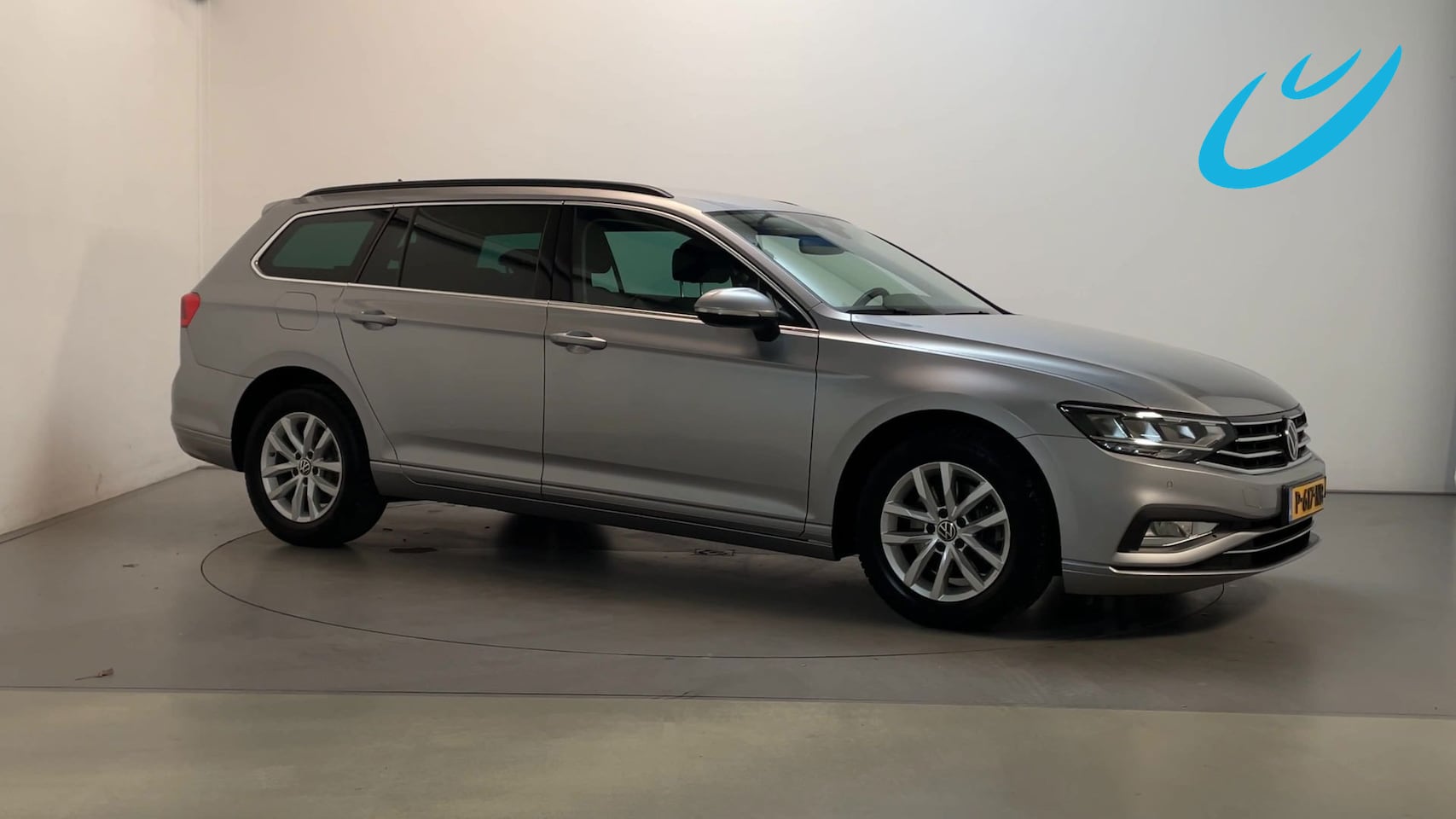 Volkswagen Passat Variant - 1.5 TSI 150pk DSG Business Navigatie App-Connect Parkeersensoren DAB+ - AutoWereld.nl