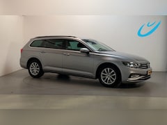 Volkswagen Passat Variant - 1.5 TSI 150pk DSG Business Navigatie App-Connect Parkeersensoren DAB+