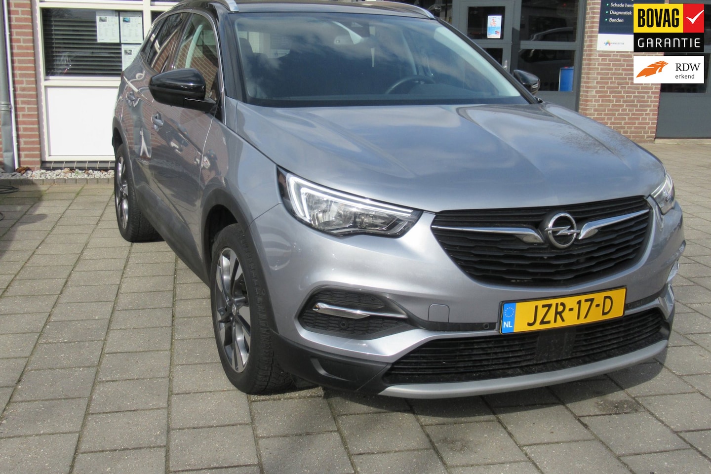 Opel Grandland X - 1.2 Turbo Ultimate 1.2 Turbo Ultimate - AutoWereld.nl