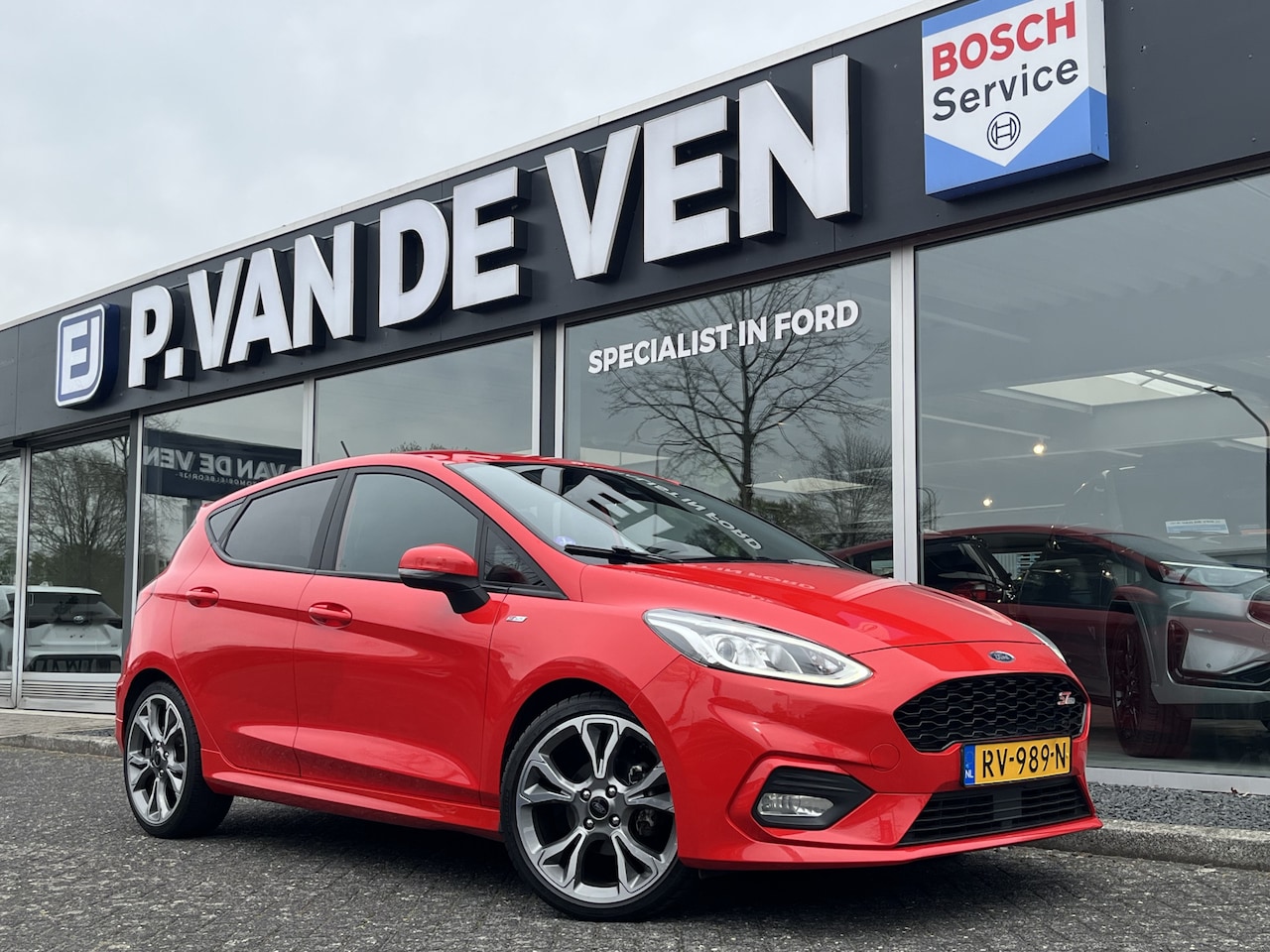 Ford Fiesta - 1.0 EcoBoost ST-Line | Trekhaak | Spoiler | 18'' | Navigation Pack | Driver Assistance Pac - AutoWereld.nl