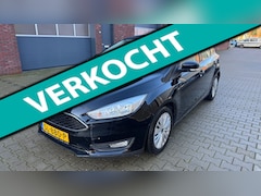 Ford Focus - 1.0 Edition turbo navigatie APK 01-05-2027