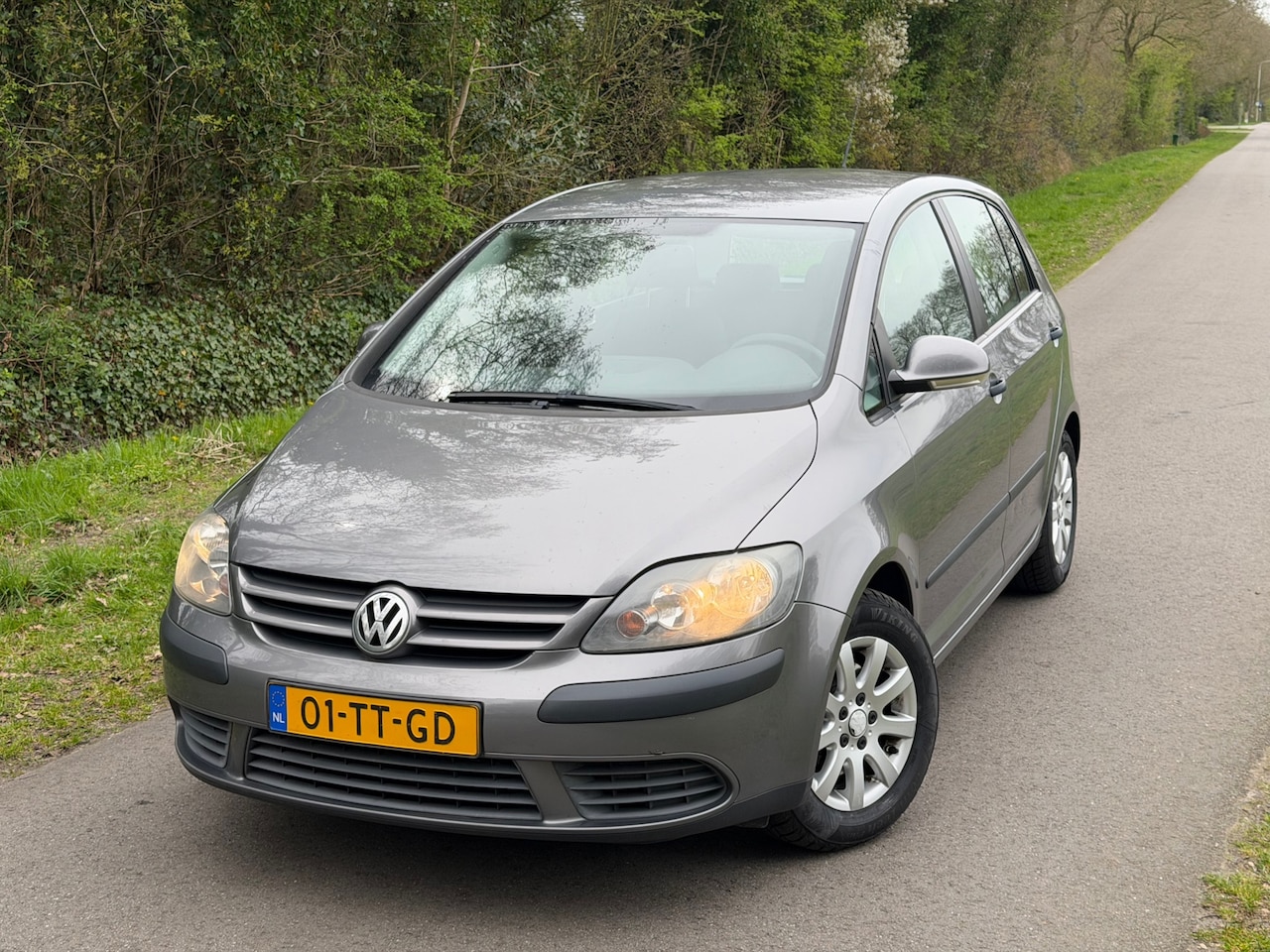 Volkswagen Golf Plus - 1.6 FSI Comfortline Business | Cruise + Clima | - AutoWereld.nl