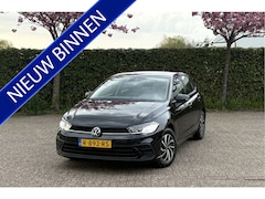 Volkswagen Polo - 1.0 TSI Life PDC LED Navi ECC stoelverwarming NAP Business edition