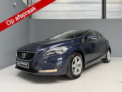 Volvo V40 - T3 Momentum Dealer Onderhouden|Camera|Navi|Cruise