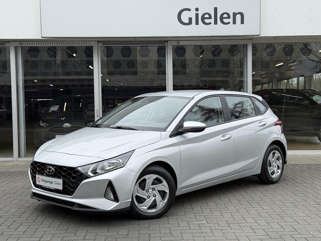 Hyundai i20 - 1.0 T-GDI Blue 100PK Comfort | Stoel + Stuurverwarming, Airco, Cruise control, Camera, Par - AutoWereld.nl