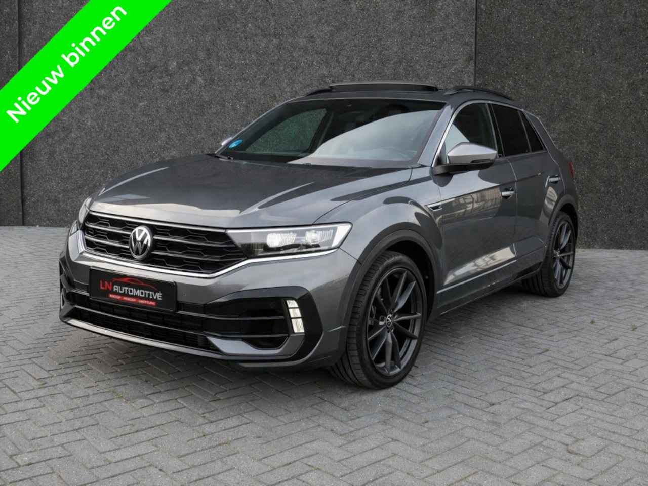 Volkswagen T-Roc - 2.0 TSI 4Motion R 2.0 TSI 4Motion R - AutoWereld.nl
