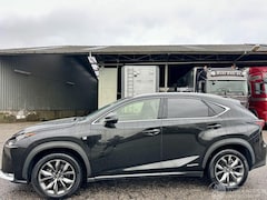 Lexus NX - 300h 2.5 Hybrid aut + f1 AWD F-Sport Line - schuifdak - front + line assist - head up - el