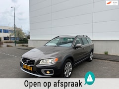 Volvo XC70 - 3.2 Summum XENON/BOEKJES/FULL OPTIONS/NAVI/DODEHOEK/KEYLESS/