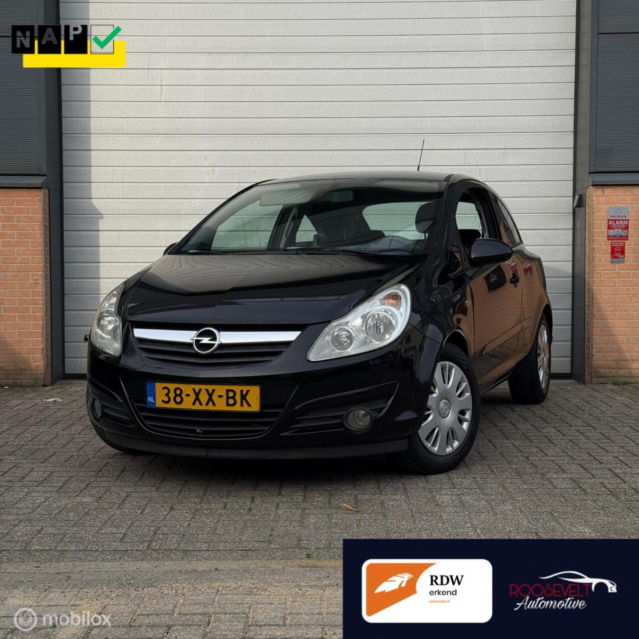 Opel Corsa - D 1.4-16V Enjoy / NWE APK / CAMERA / CARPLAY - AutoWereld.nl