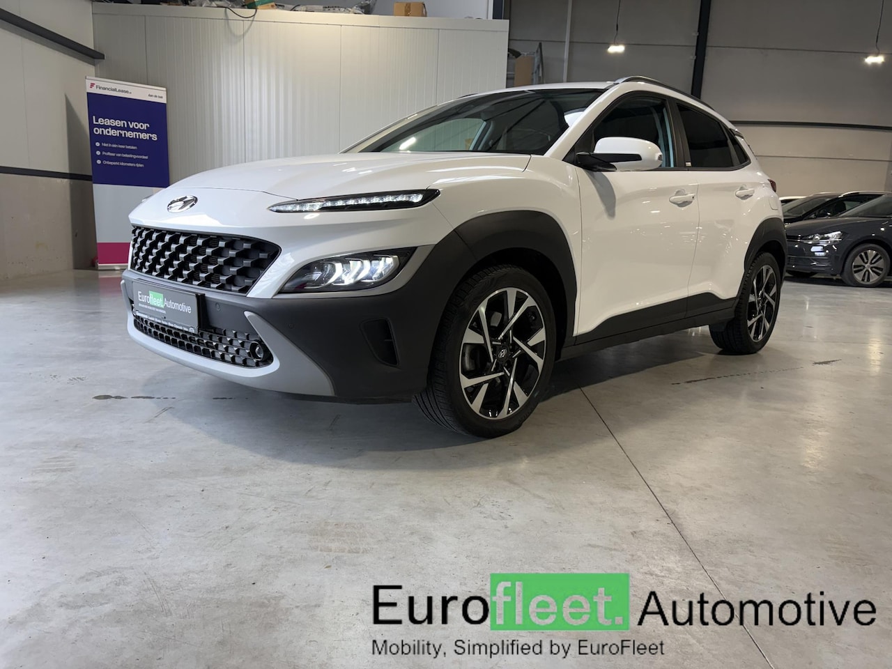 Hyundai Kona - 1.0 T-GDI STYLE 2WD | Facelift | carplay | stuurverw. | stoel verw. | virt. cockpit | came - AutoWereld.nl