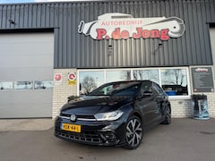 Volkswagen Polo - 1.0 TSI R-LINE IQlight Carplay Navi ACC Stoelverwarming Camera 15.000 km