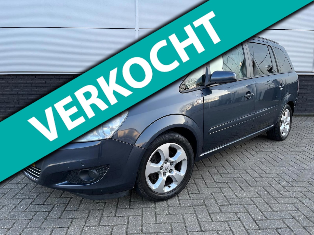 Opel Zafira - 1.8 Enjoy 7-persoons - clima - cruise control - privacy glass - trekhaak - armsteun - AutoWereld.nl