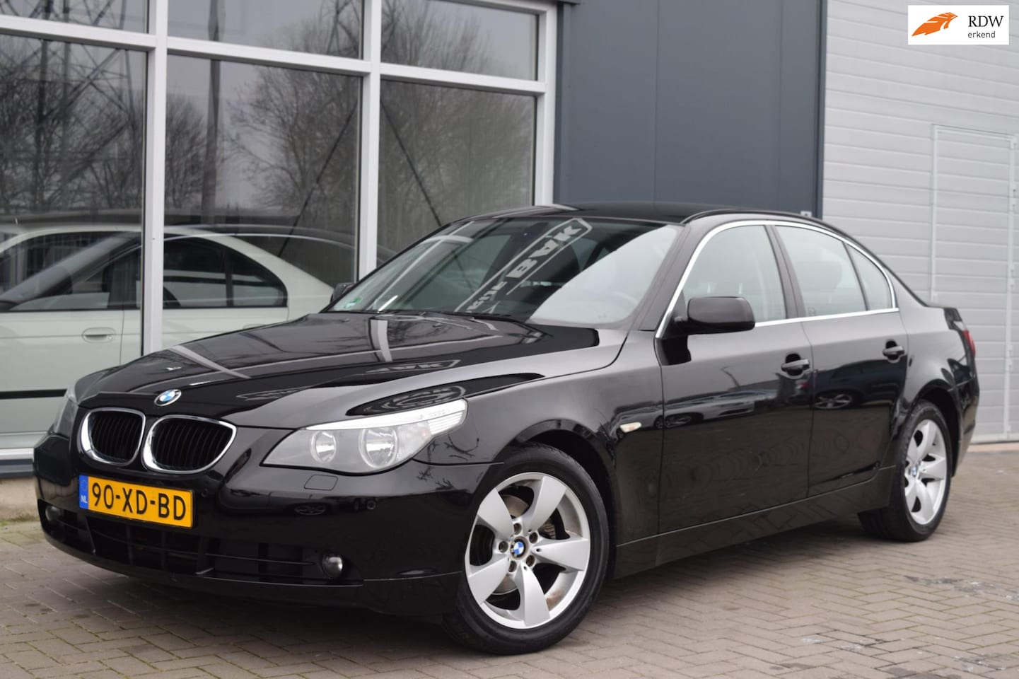 BMW 5-serie - 525i | Airco | Cruise | APK 11-2026 ! - AutoWereld.nl