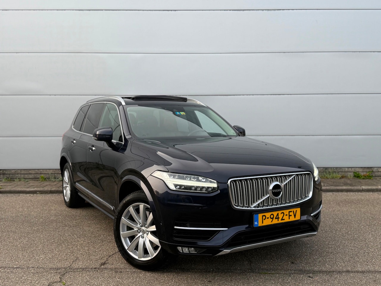 Volvo XC90 - 2.0 D5 AWD Inscription (bj 2019) BTW|7P|235PK|PANO|H&K|BLIS|VOL!! - AutoWereld.nl