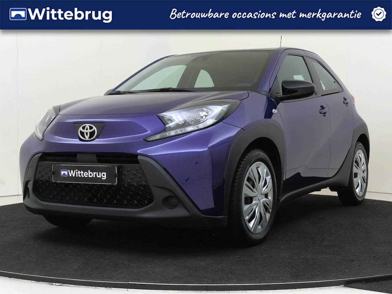Toyota Aygo X - 1.0 VVT-i MT play 1.0 VVT-i MT Play - AutoWereld.nl