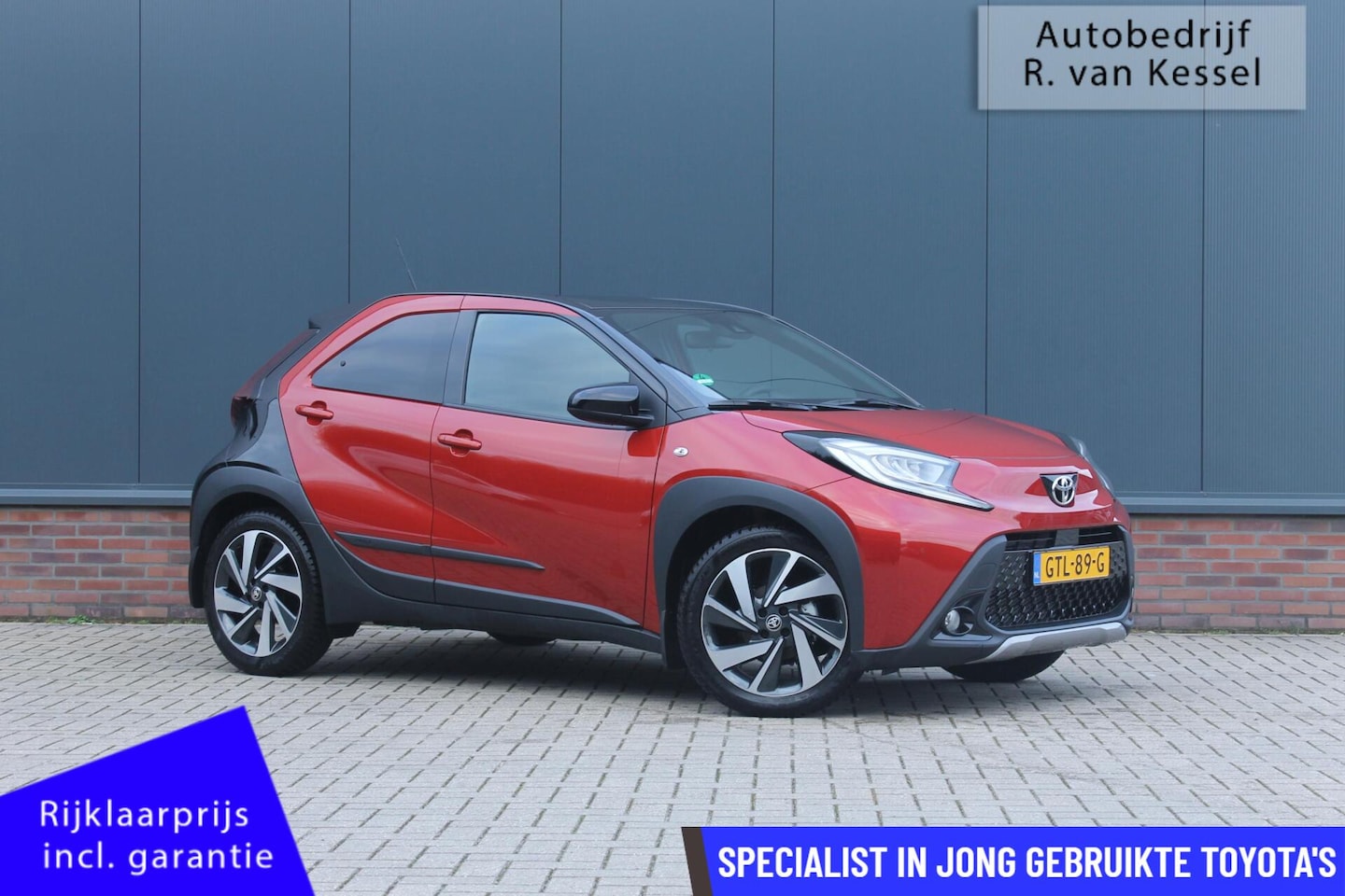 Toyota Aygo X - 1.0 VVT-i MT Envy I Luxe uitvoering! I Trekhaak I PDC I NL-auto - AutoWereld.nl