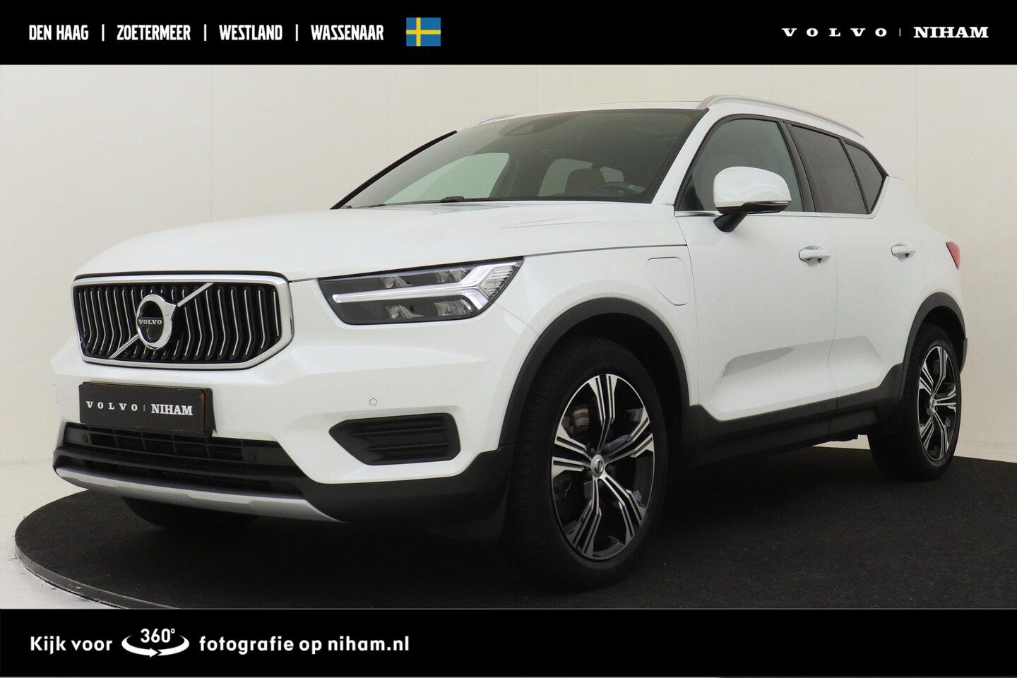 Volvo XC40 - T4 RECHARGE INSCRIPTION -PANO.DAK|HARMAN/KARDON|360°CAM|POWER-SEATS|LEDER|ALL-SEASON|19" - AutoWereld.nl