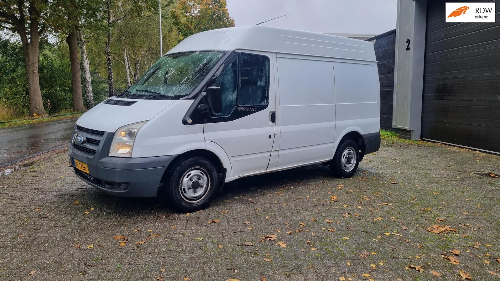 Ford Transit - 280S 2.2 TDCI SHD 2010 APK 5/2026 176000KM NAP NETTE STAAT - AutoWereld.nl