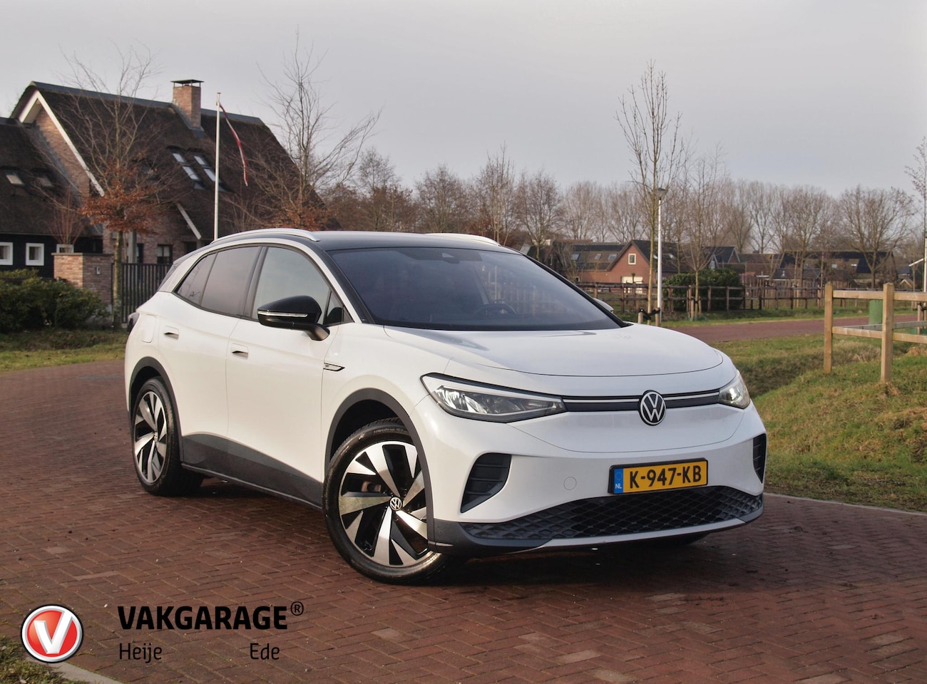 Volkswagen ID.4 - First 77 kWh | SOH 90 % | Camera | Trekhaak | Sfeerverlichting | Apple Carplay | - AutoWereld.nl