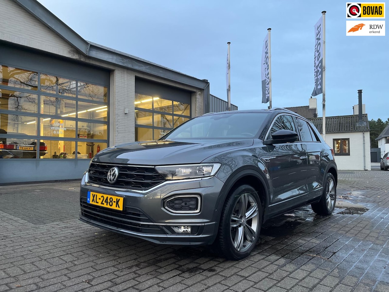 Volkswagen T-Roc - 2.0 TSI 4Motion Sport R-line - AutoWereld.nl