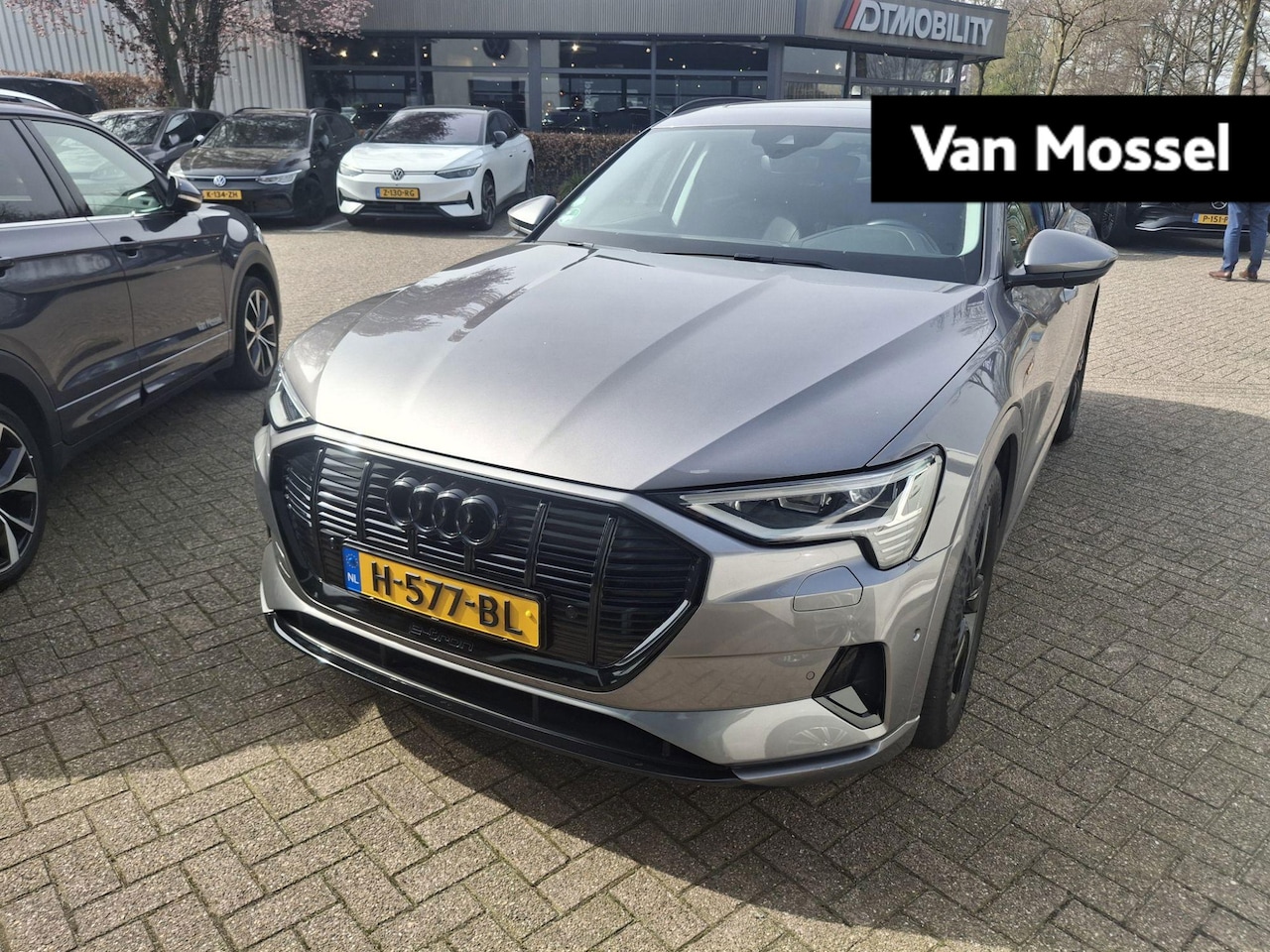 Audi e-tron - e-tron 50 quattro Launch edition plus 71 kWh | WORDT VERWACHT | Panoramadak | Lederen Bekl - AutoWereld.nl