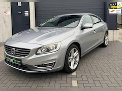 Volvo S60 - 1.6 D2 Momentum facelift nieuwe APK