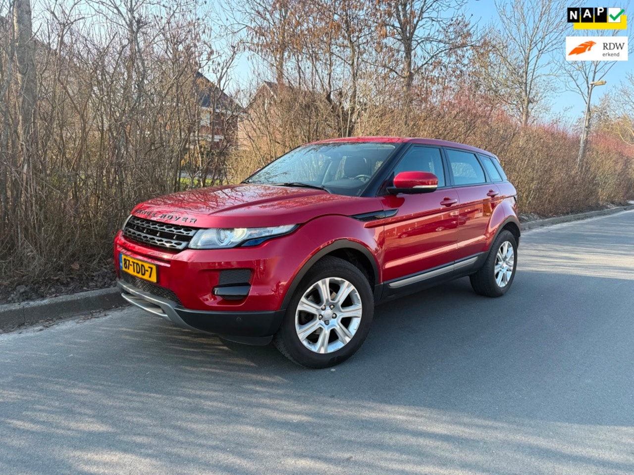 Land Rover Range Rover Evoque - 2.2 TD4 4WD Pure 2.2 TD4 4WD Pure - AutoWereld.nl