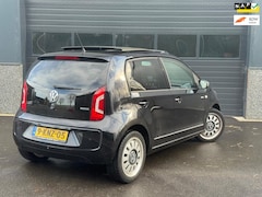 Volkswagen Up! - 1.0 high up Schuifdak + Nap