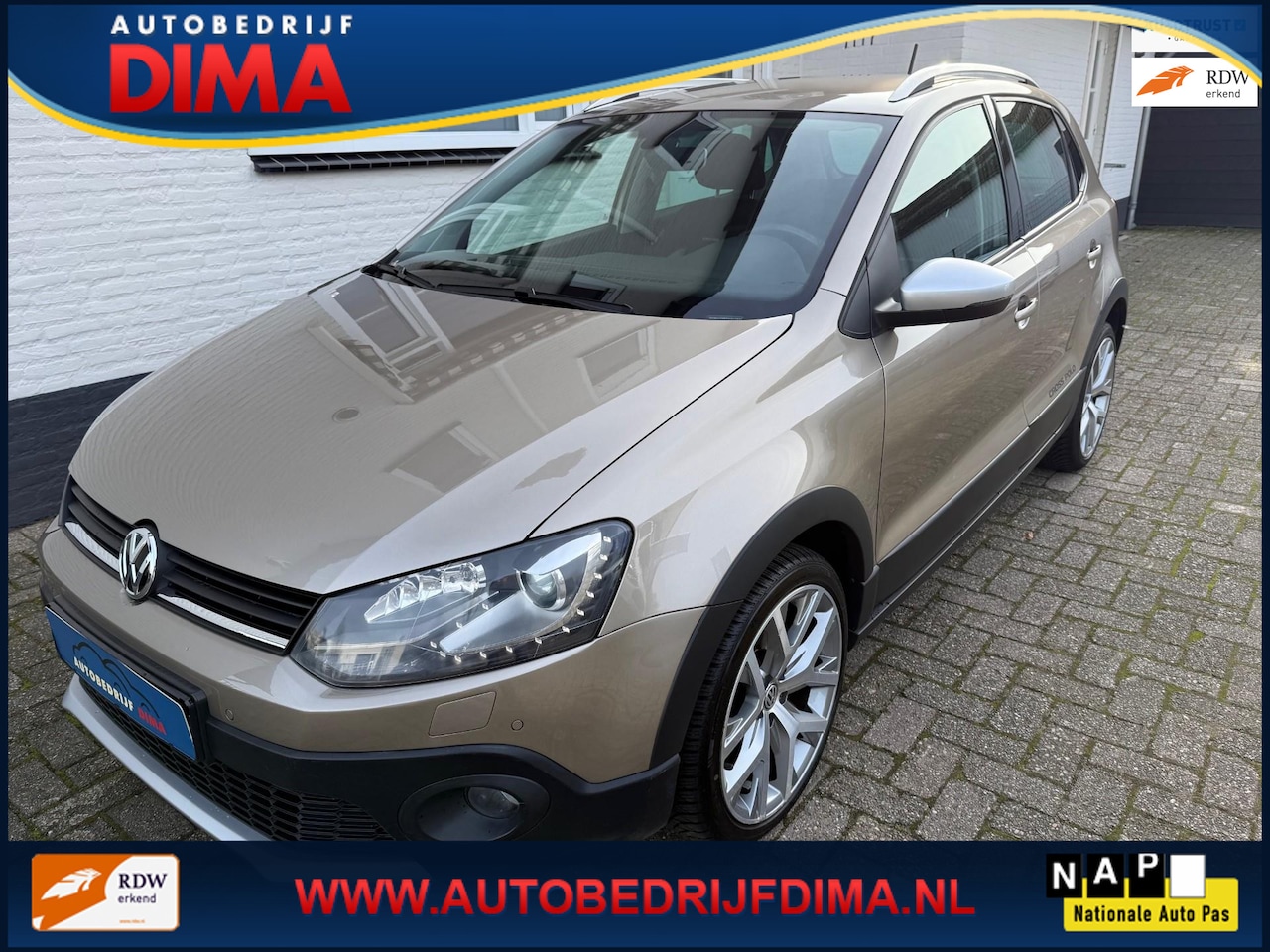 Volkswagen Polo - 1.2 TSI Cross 110 Pk Automaat/ 1e Eigenaar/ ECC/ Xenon/ PDC/ Stoelverwarming - AutoWereld.nl