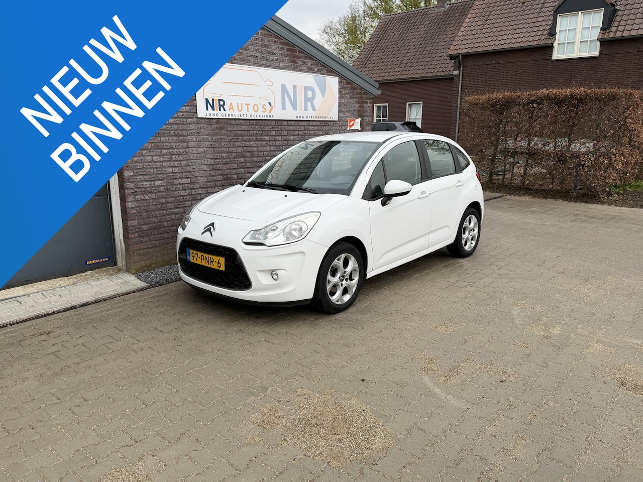 Citroën C3 - 1.4 VTi Ligne Business 1.4 VTi Ligne Business - AutoWereld.nl