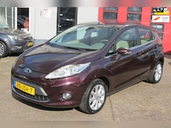 Ford Fiesta - 1.4 Ghia , 59.000 KM , Trekhaak