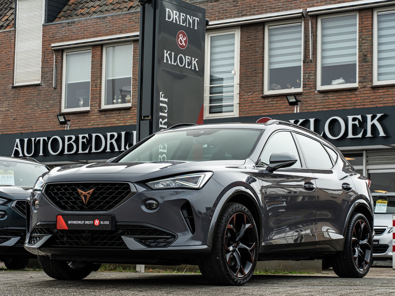 CUPRA Formentor - 1.4 e-Hybrid VZ Performance PANO SCHAALSTOELEN CAMERA 19 INCH BLACK OPTIC - AutoWereld.nl