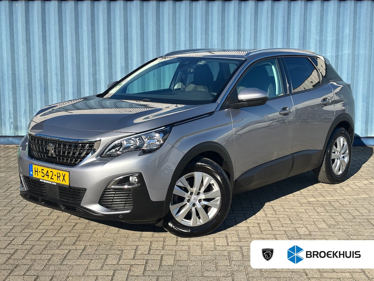 Peugeot 3008 - Active Automaat | Trekhaak | Achteruitrijcamera | Digitaal Dashboard | Cruise control | Bl - AutoWereld.nl