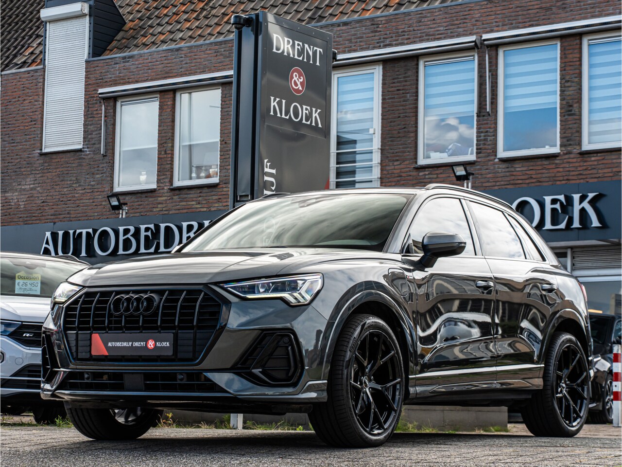 Audi Q3 - 45 TFSI e S edition 20 INCH BLACK OPTIC CAMERA LED LEDER ALCANTARA CRUISE - AutoWereld.nl
