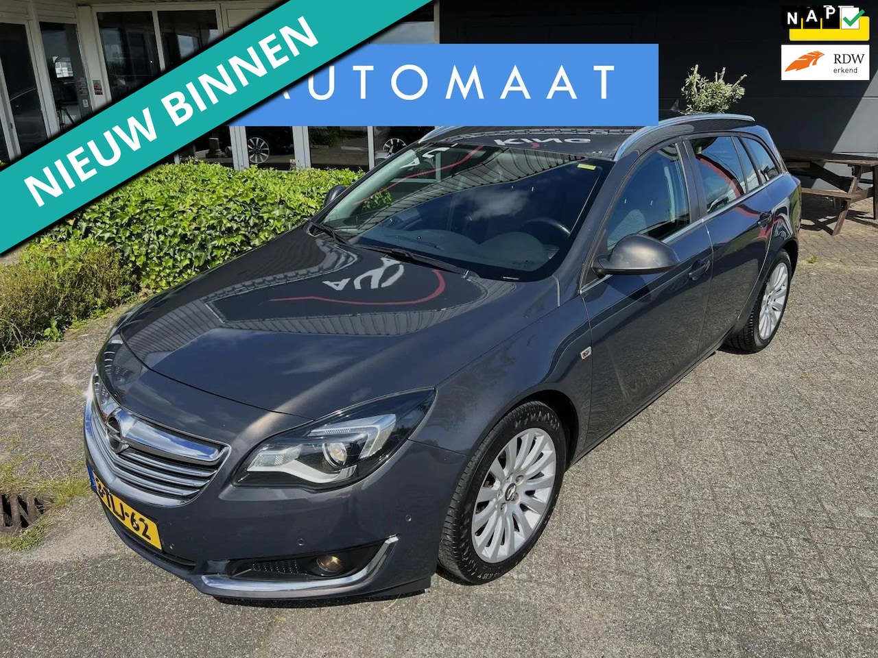 Opel Insignia Sports Tourer - 1.6 T Edition AUT/CLIMA/NAV/PDC/DODEHOEK - AutoWereld.nl