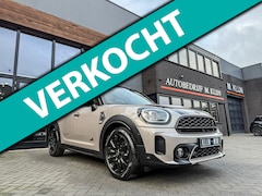 MINI Countryman - Cooper S E ALL4 Yours Rooftopgrey aut 220pk/Pano/Hk/Camera/Vol/Btw